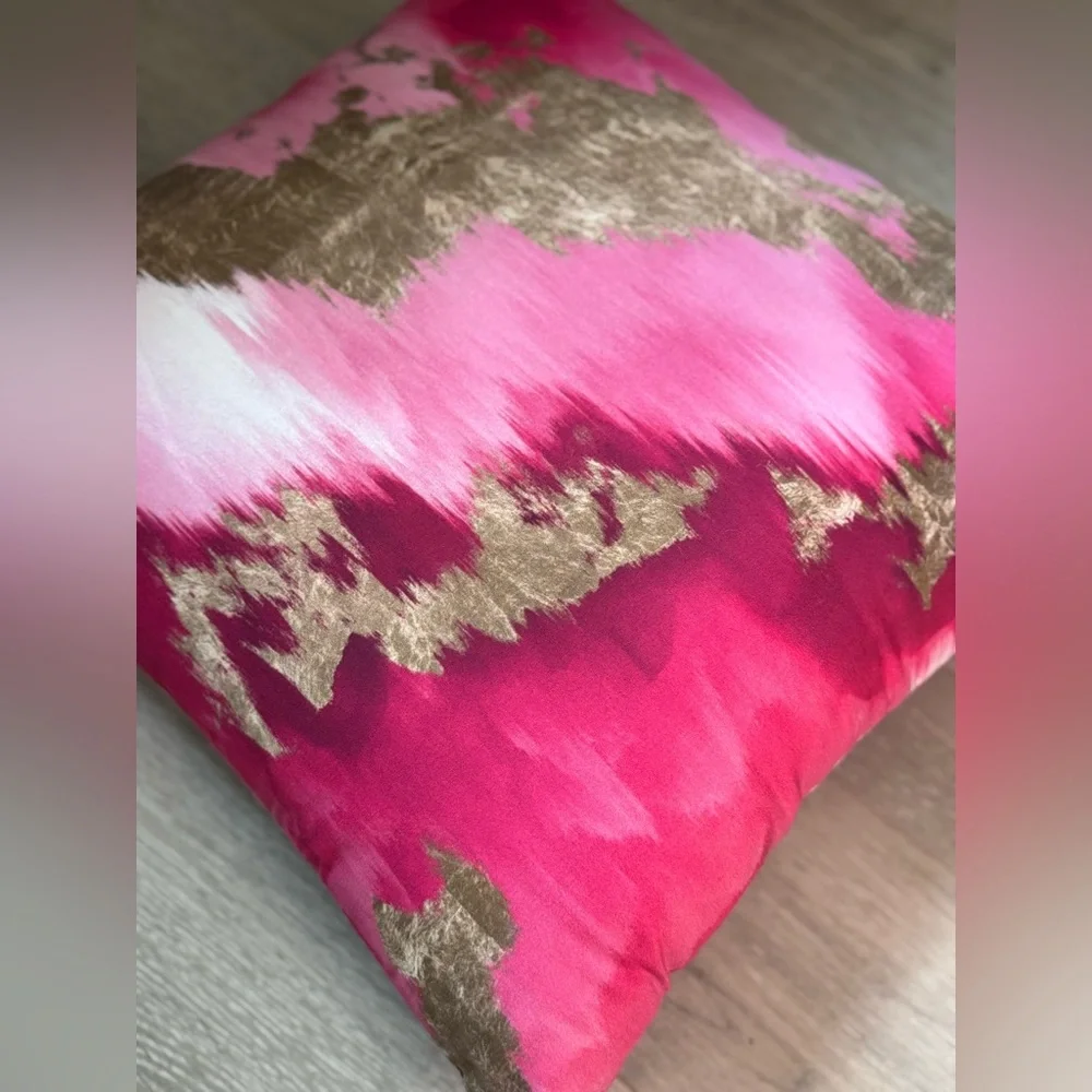 Abstract Pink & Gold Decorative Throw Pillow 'Vivanti Gold' NWOT